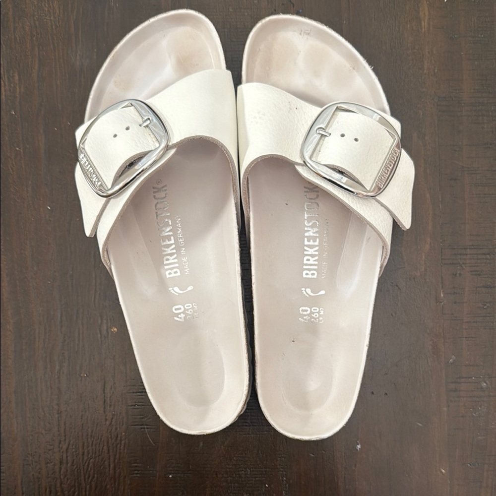 Birkenstock white Sandals with Silver Buckle